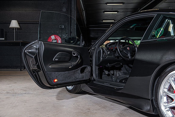 Porsche 911 8 of 30