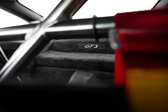 Porsche 911 20 of 30