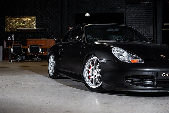 Porsche 911 26 of 30