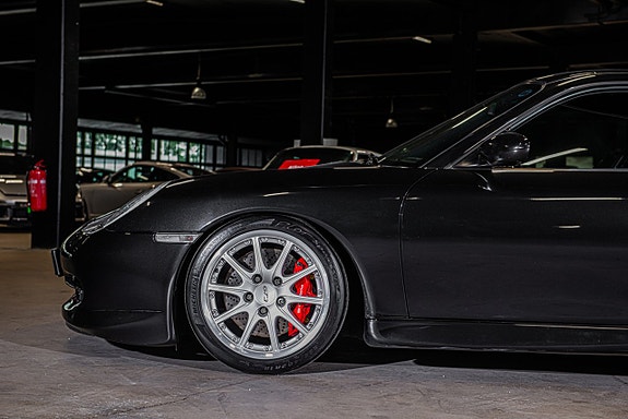 Porsche 911 28 of 30
