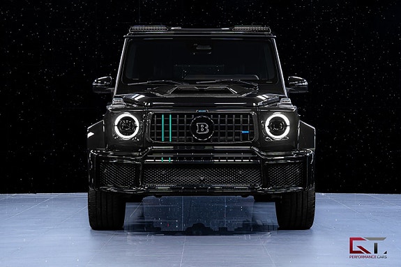 Mercedes-Benz G63 4 of 5