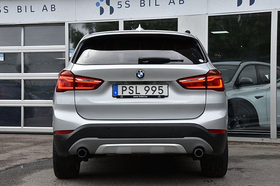 BMW X1 7 of 21