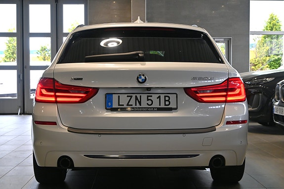 BMW 520d 4 of 5