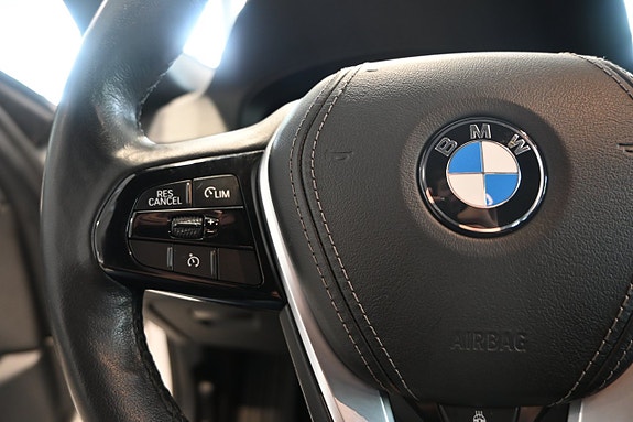 BMW 520d 20 of 25