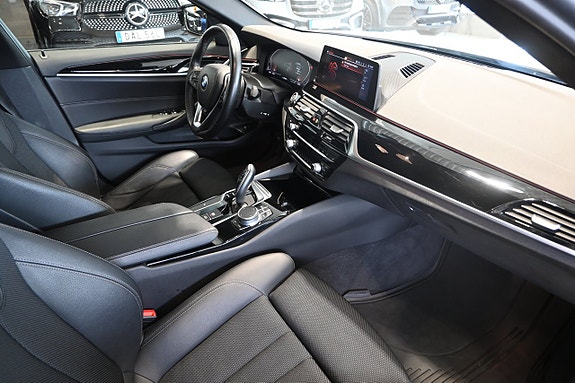 BMW 520d 10 of 25