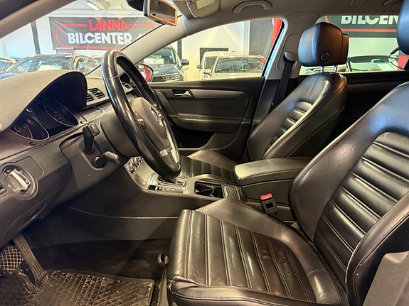 Volkswagen Passat 9 of 10