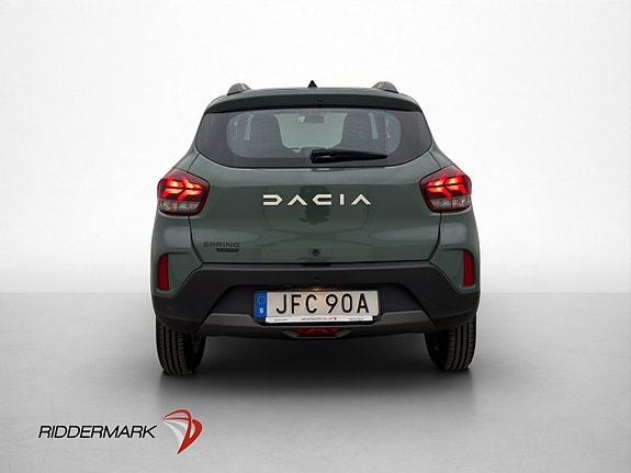 Dacia Spring 6 of 29