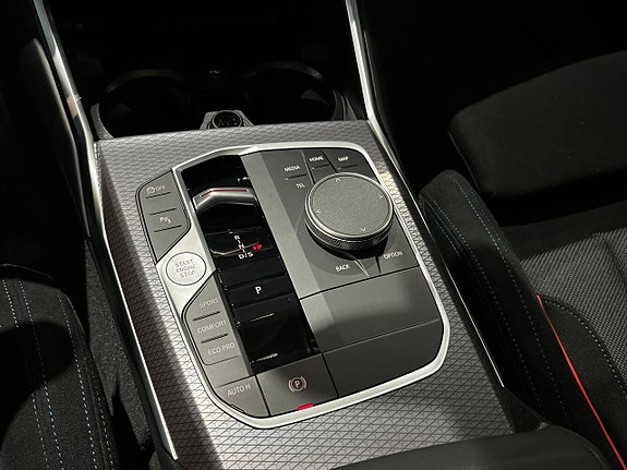 BMW 320d 12 of 19