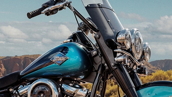 Harley-Davidson Heritage Classic 2 of 10