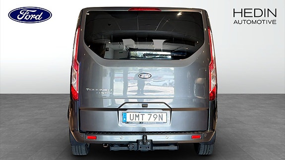 Ford Custom Tourneo 7 of 12