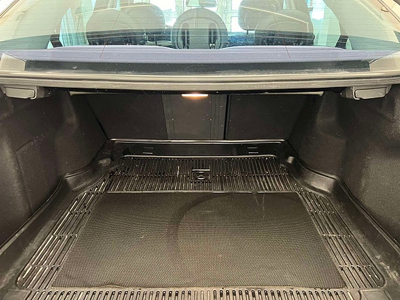 Mercedes-Benz C180 22 of 22