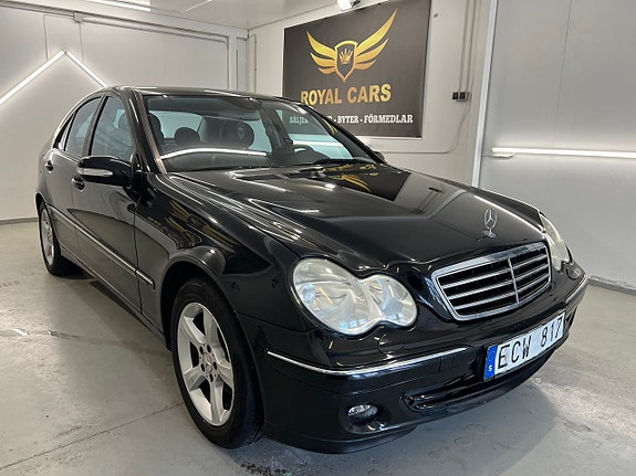 Mercedes-Benz C180 2 of 5