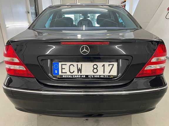 Mercedes-Benz C180 5 of 5