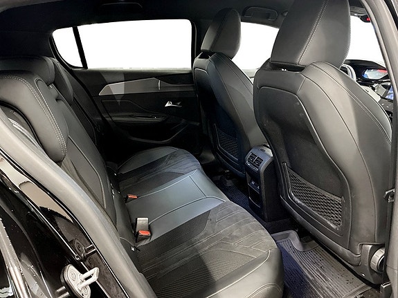 Peugeot e-308 12 of 15