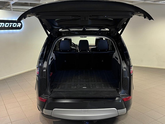 Land Rover Discovery 12 of 26