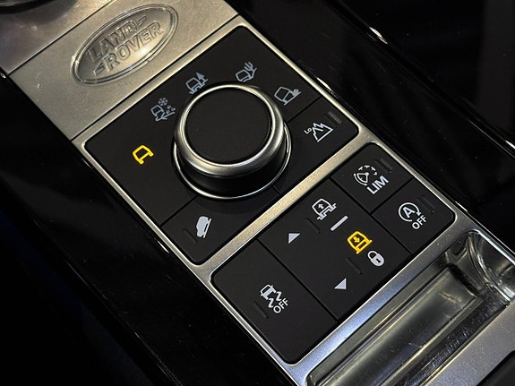Land Rover Discovery 18 of 26
