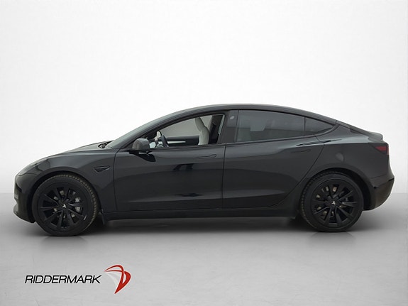 Tesla Model 3 5 of 5