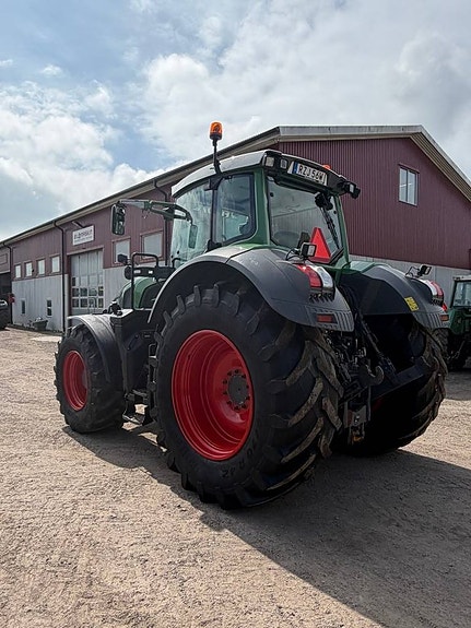 Fendt 828 Vario Profi Plus 4 of 11