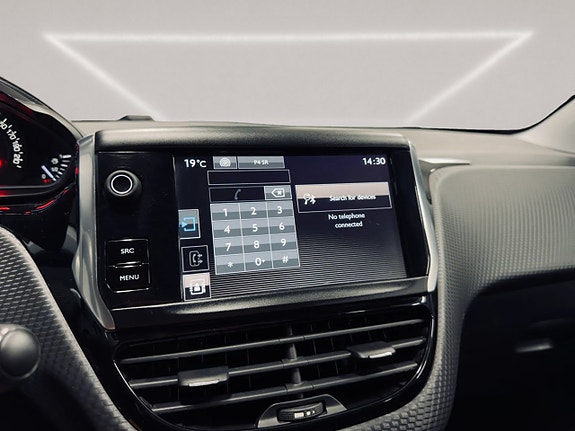 Peugeot 2008 22 of 26