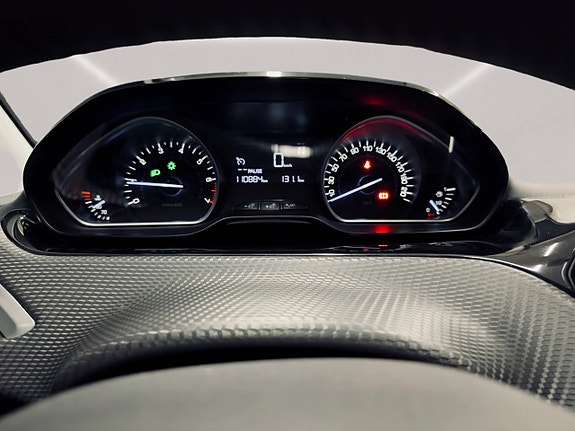 Peugeot 2008 17 of 26
