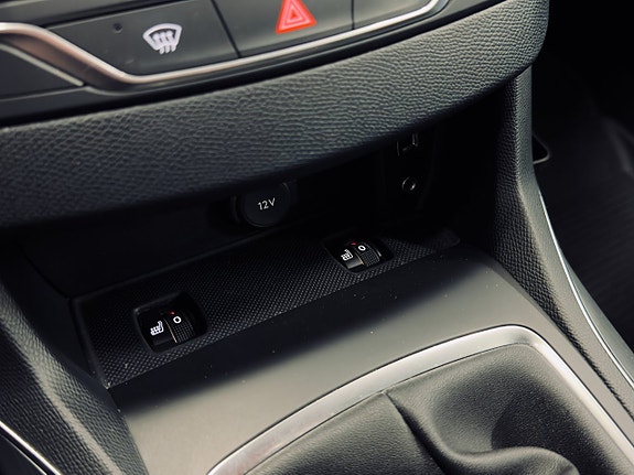Peugeot 308 19 of 29