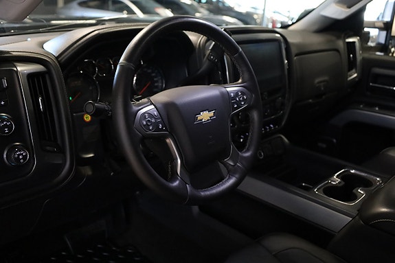 Chevrolet Silverado 2500 10 of 14