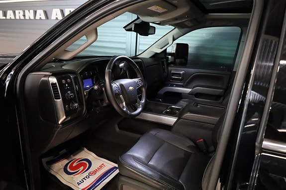 Chevrolet Silverado 2500 9 of 14