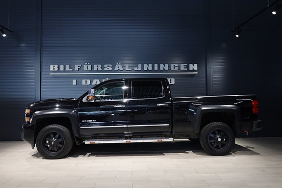 Chevrolet Silverado 2500 3 of 5