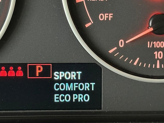 BMW 320d 22 of 26