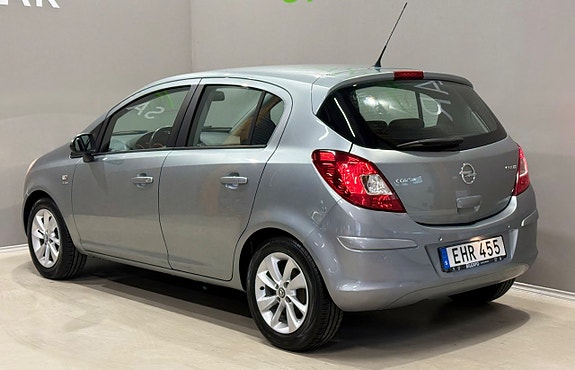 Opel Corsa 4 of 5