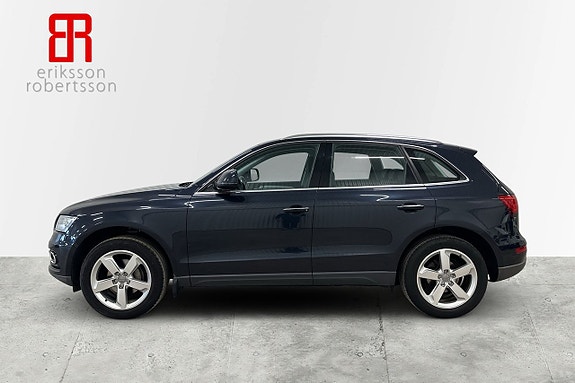 Audi Q5 2 of 5