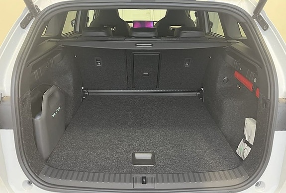 Skoda Enyaq 5 of 5