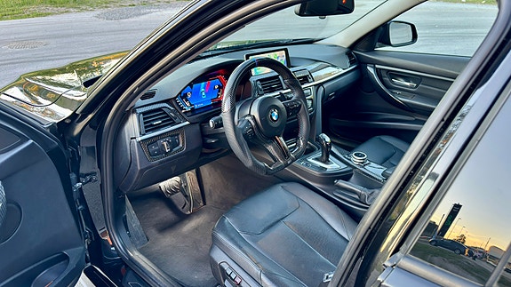 BMW 328i 8 of 9