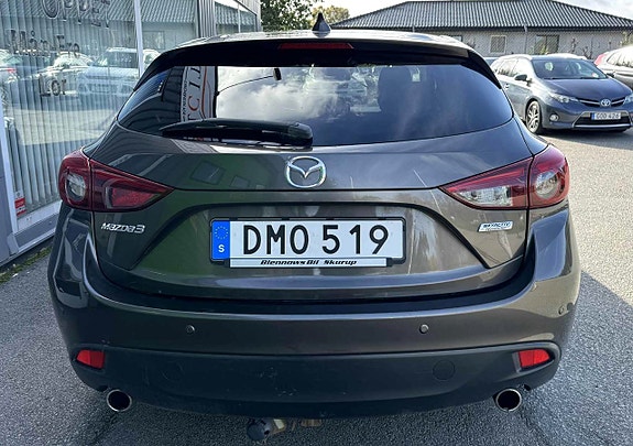 Mazda 3 8 of 25