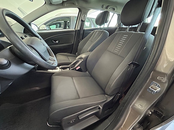 Renault Megane 10 of 11