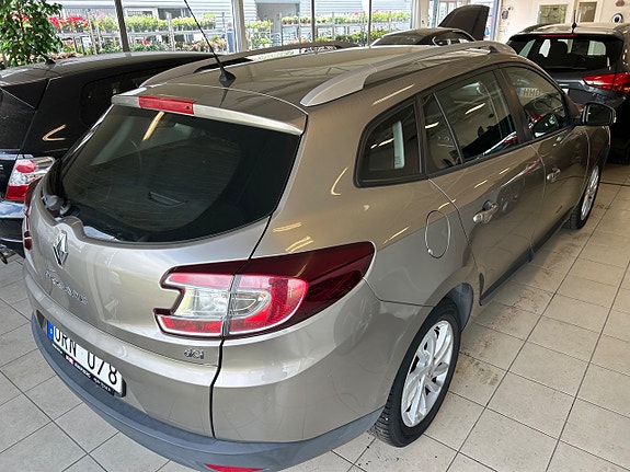 Renault Megane 3 of 5
