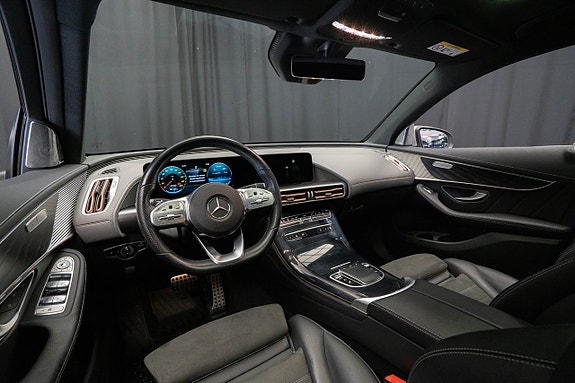 Mercedes-Benz EQC400 11 of 25