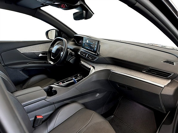 Peugeot 5008 15 of 19