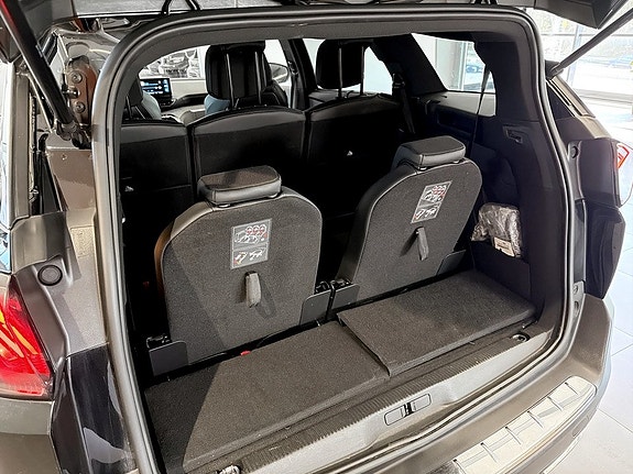 Peugeot 5008 19 of 19