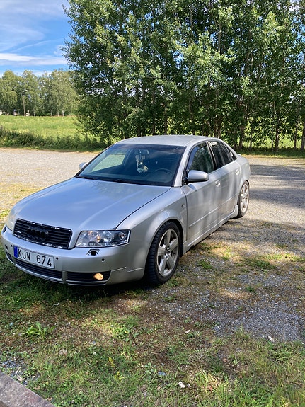 Audi A4 2 of 7