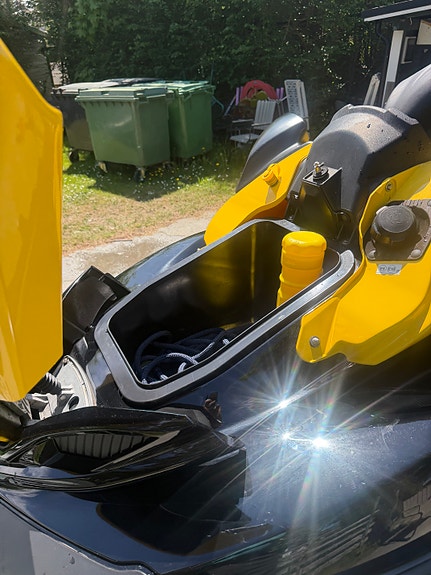 Ett klipp! Kawasaki Ultra LX 15 timmar som bara körts i insjöar 2 of 5