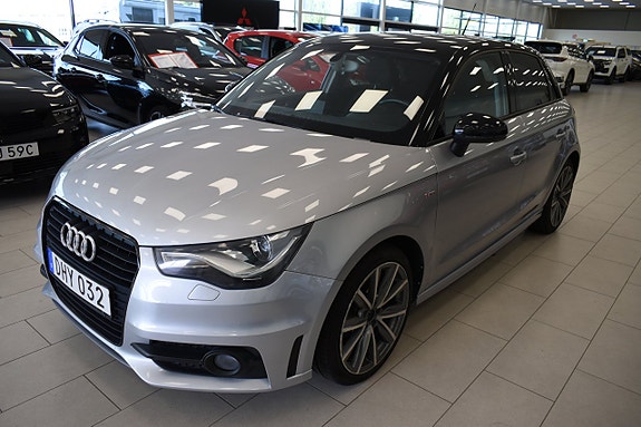 Audi e-tron Sportback 2 of 18