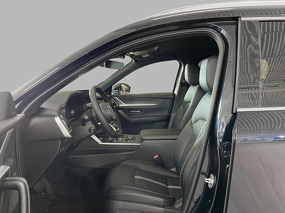 Mazda CX-80 9 of 16