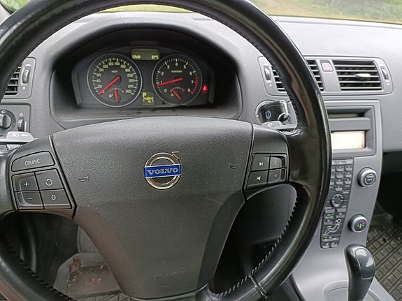 Volvo C70 4 of 5