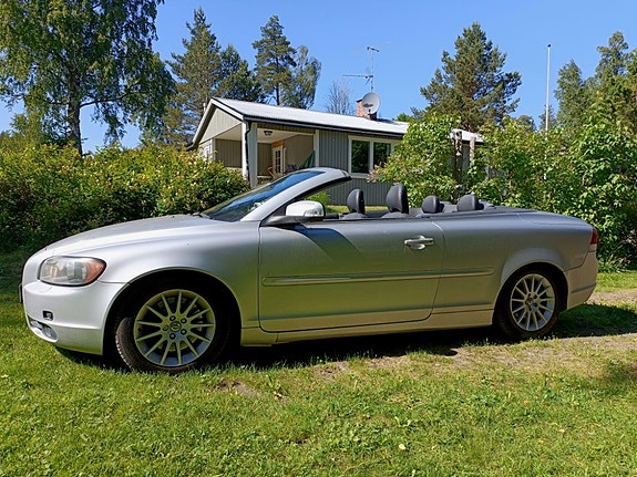 Volvo C70 5 of 5