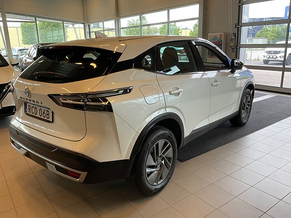 Nissan Qashqai 4 of 5