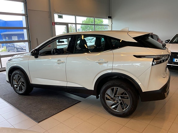 Nissan Qashqai 2 of 5