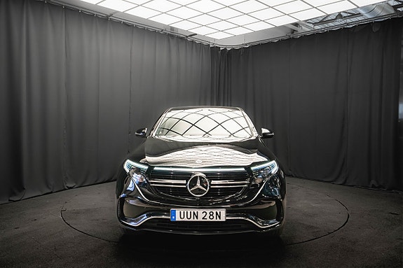 Mercedes-Benz EQC400 4 of 23