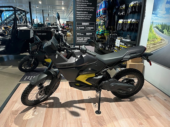 Can-Am ORIGIN 35 kW + Passagerarsäte KÖP ONLINE