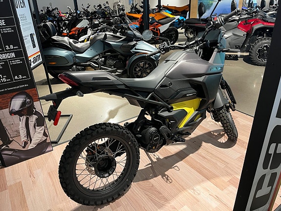 Can-Am ORIGIN 35 kW + Passagerarsäte KÖP ONLINE 4 of 5